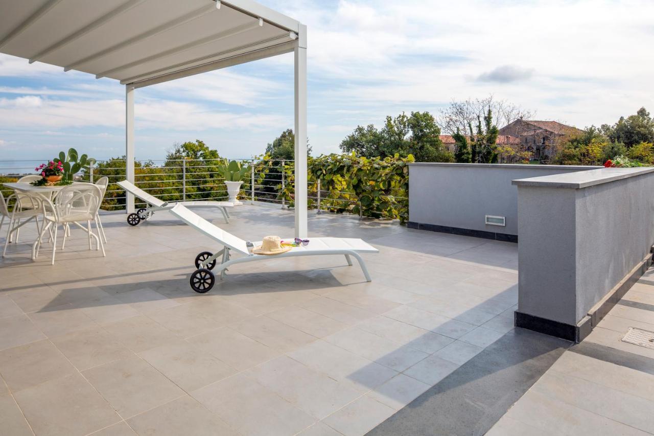 Design Villa In Piedimonte Etneo Εξωτερικό φωτογραφία